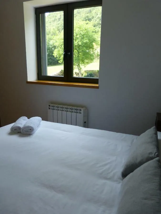 Apartament Hug Roger Valencia D'Aneu